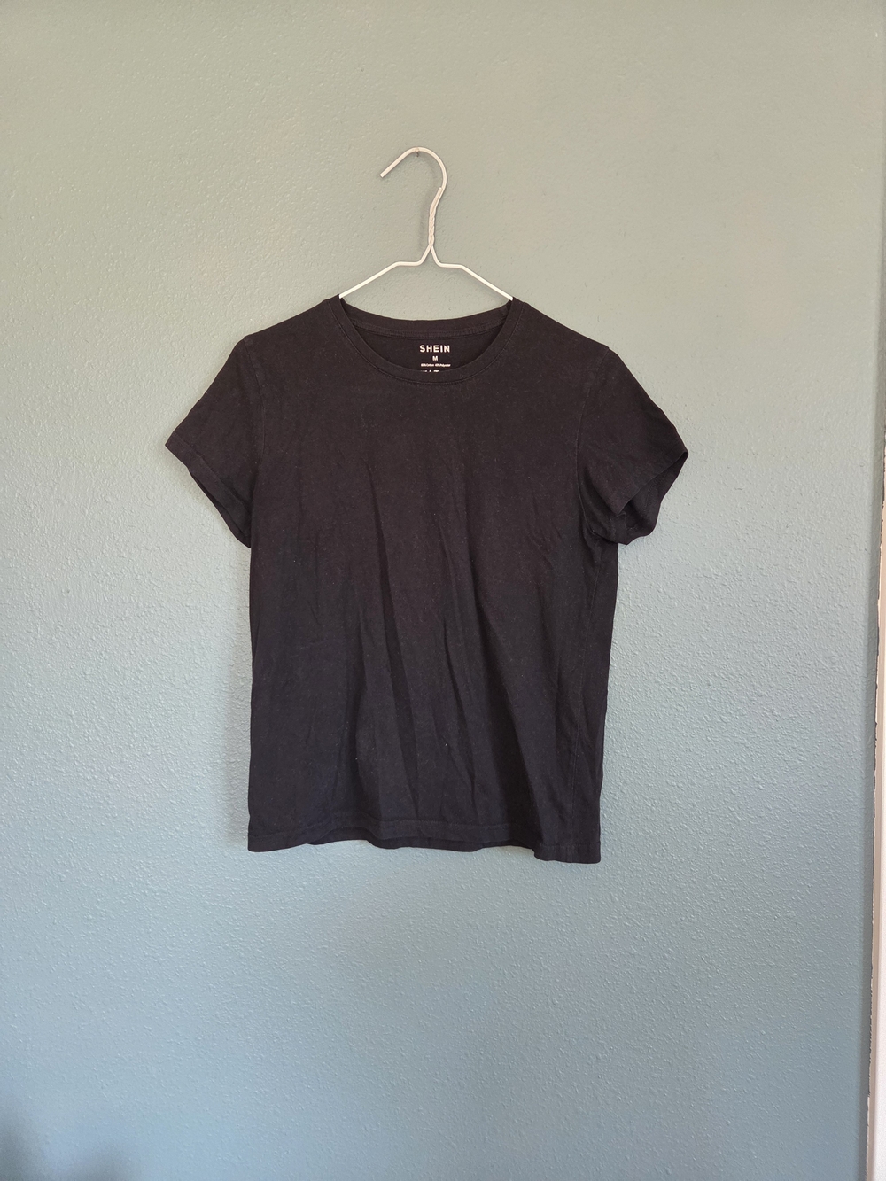 SHEIN Black Short Sleeve Crew Neck Tee